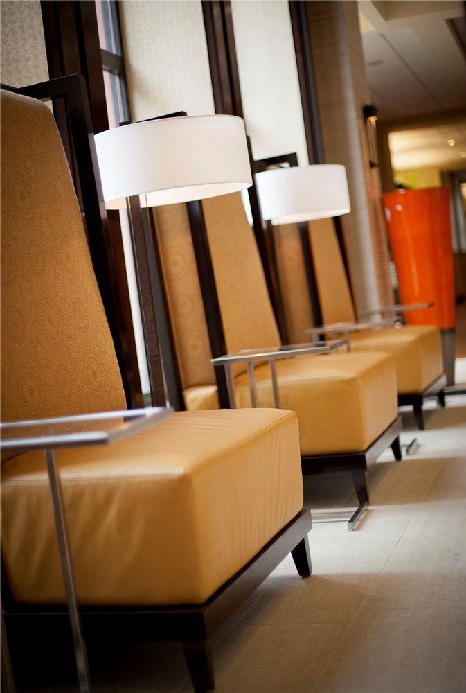 Chicago Marriott Suites O'Hare Розмонт Экстерьер фото