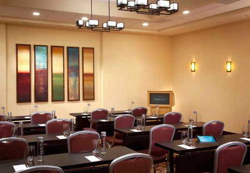 Chicago Marriott Suites O'Hare Розмонт Экстерьер фото